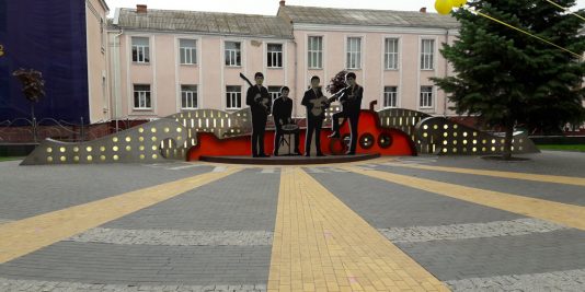 הצדעה לביטלס